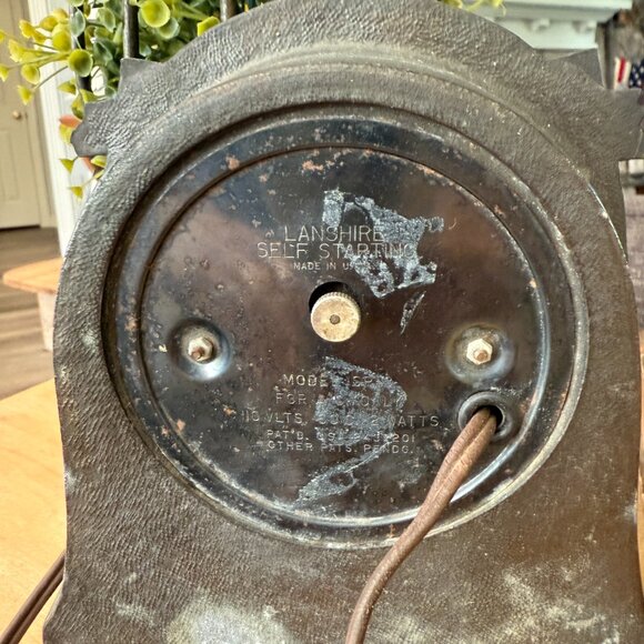 Vintage Lanshire Metal Time for Luck Mantel Clock Circa 1940's Works - Picture 12 of 16